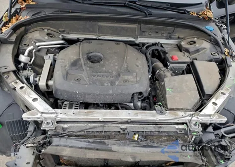 2019 Volvo Xc60 T5 Inscription z USA, uszkodzony, nr VIN LYV102RL9KB237993